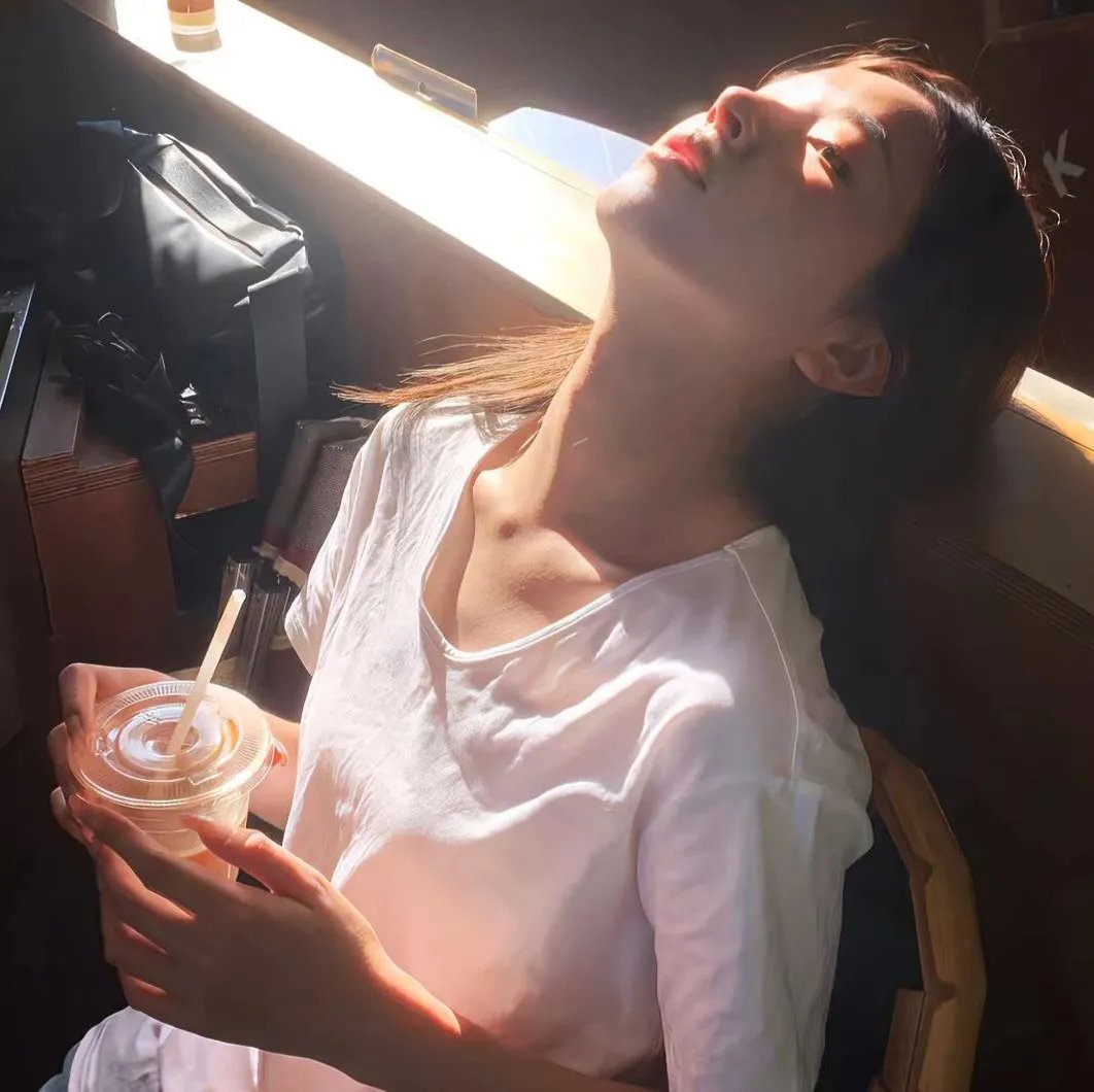 巨型慕沙卡的攻击